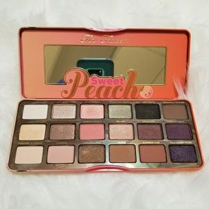 Too Faced Sweet Peach Eyeshadow Palette